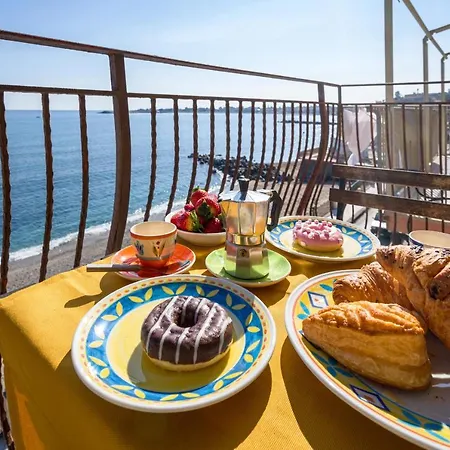 Loft Panorama Di Naxos Джардіні-Наксос