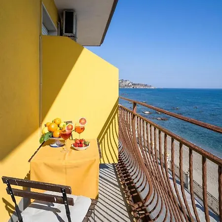 Loft Panorama Di Naxos * Джардіні-Наксос