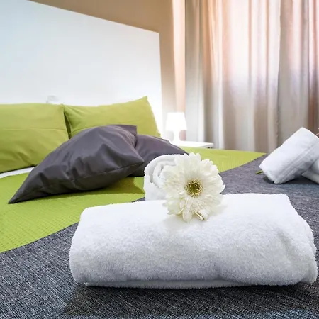 Loft Panorama Di Naxos * גיארדיני נאקסוס