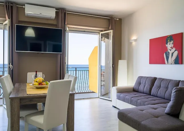 Loft Panorama Di Naxos Giardini-Naxos