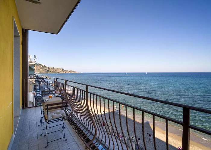 דירה Loft Panorama Di Naxos גיארדיני נאקסוס