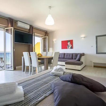 Loft Panorama Di Naxos